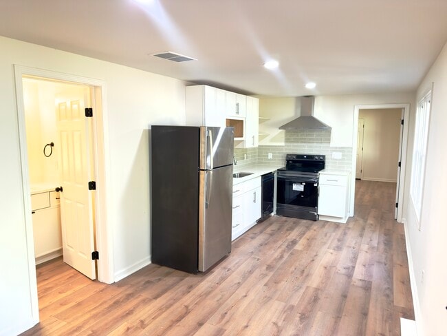 Cocina nueva - 3512 Hidden Acres Dr