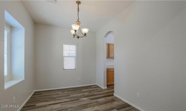 Foto del edificio - 481 N Citrus Ln