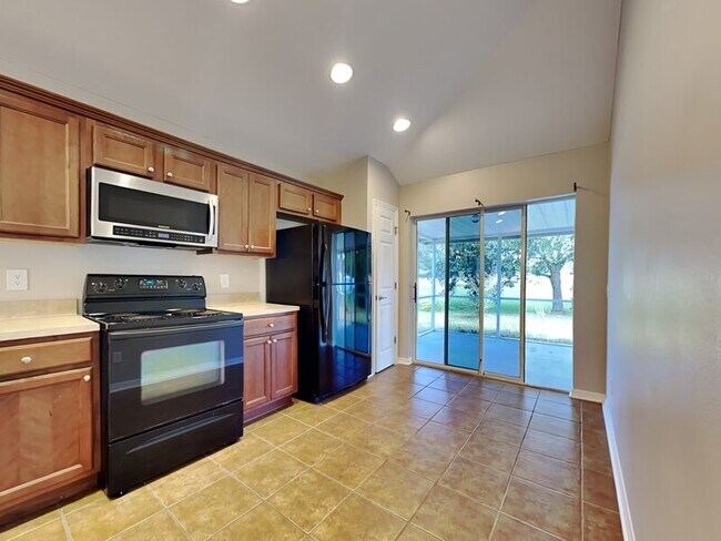 Foto del edificio - 8414 Silverbell Loop