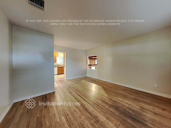 Building Photo - 8451 Murietta Ave