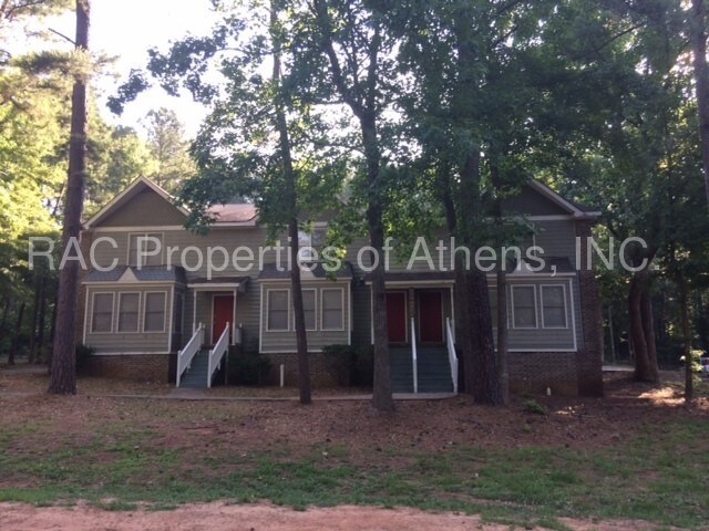 Primary Photo - 102 Highland Park Dr