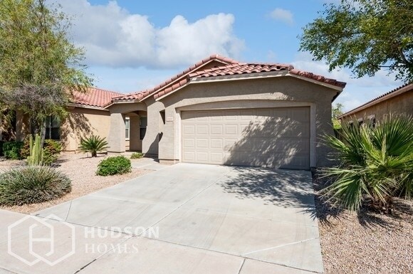 Foto del edificio - NOW AVAILABLE! - 2422 W Mobile Ln, Phoenix...
