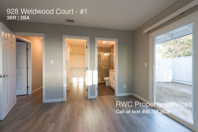 Foto del edificio - 928 Weldwood Ct