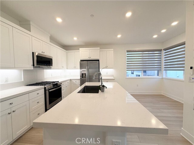 Building Photo - 209 Yerba