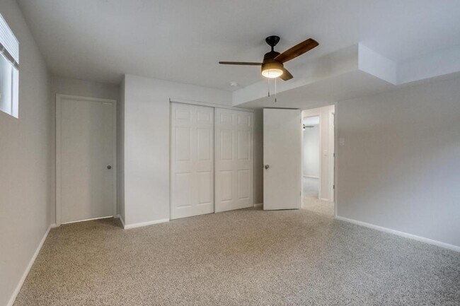 Foto del edificio - 13489 W Auburn Ave