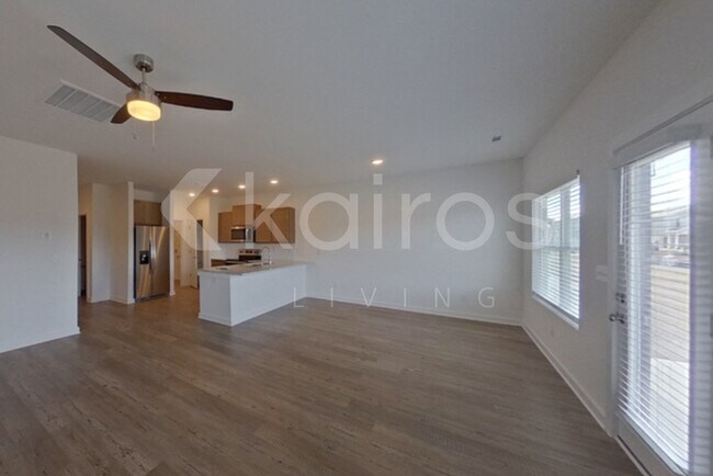 Building Photo - 6121 Taramore Ln NW