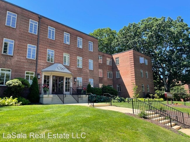Building Photo - 2 br, 1 bath House - 869 Farmington Ave Ap...
