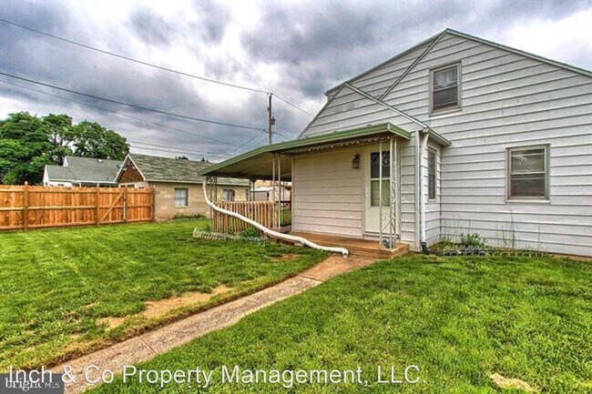 Building Photo - 3 br, 1 bath House - 725 Parkway Boulevard