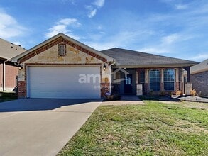 Building Photo - 8620 Axis Deer Run