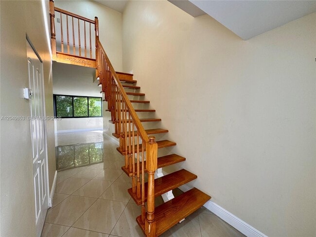 Foto del edificio - 8215 SW 152nd Ave