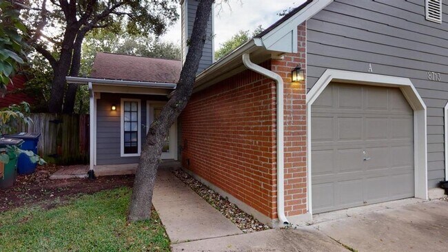 Building Photo - 8713 Clearbrook Trail
