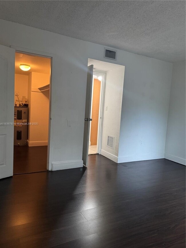 Building Photo - 5122 NW 79th Ave