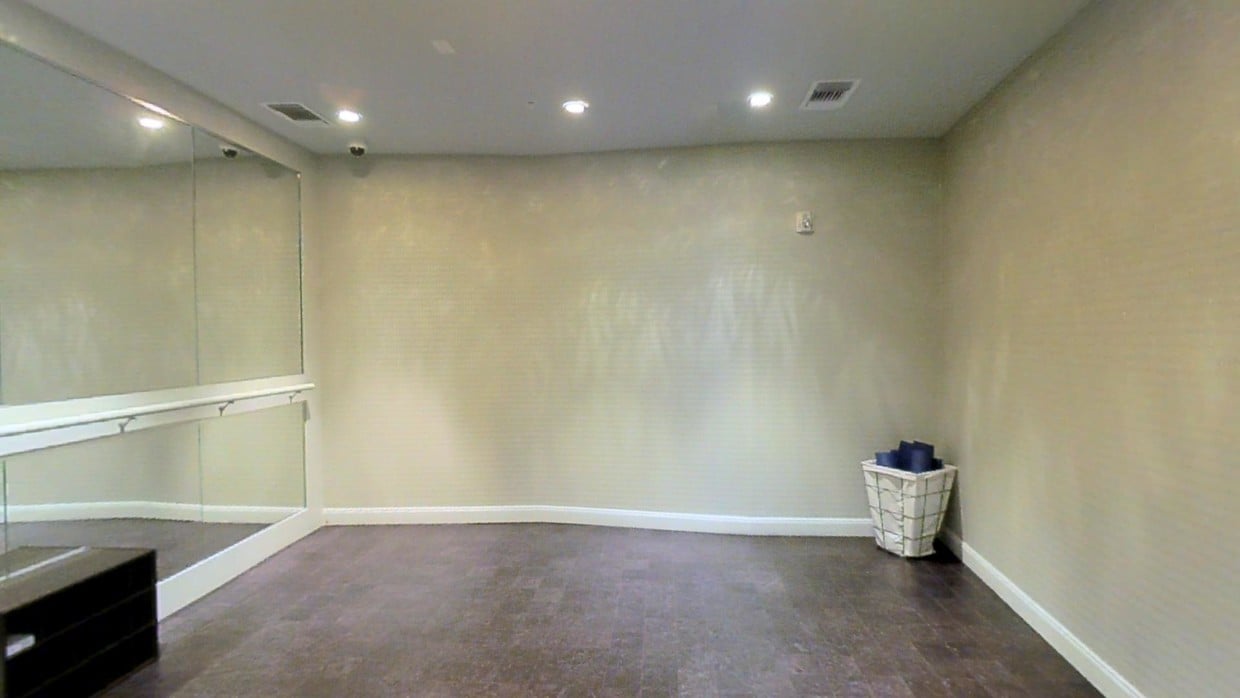 Photo - Millennium High Street Apartments