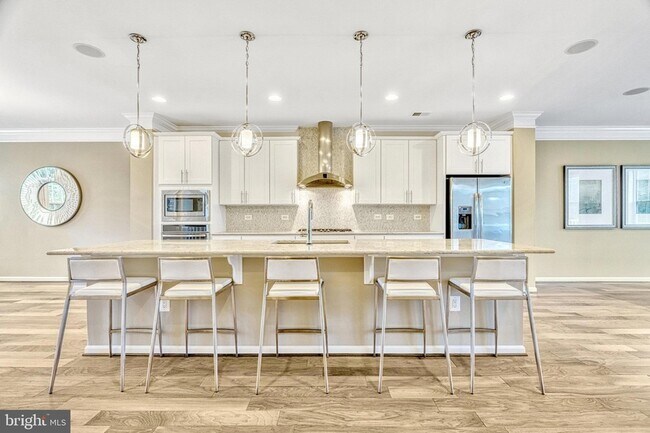 Building Photo - 21491 Willow Breeze Sq