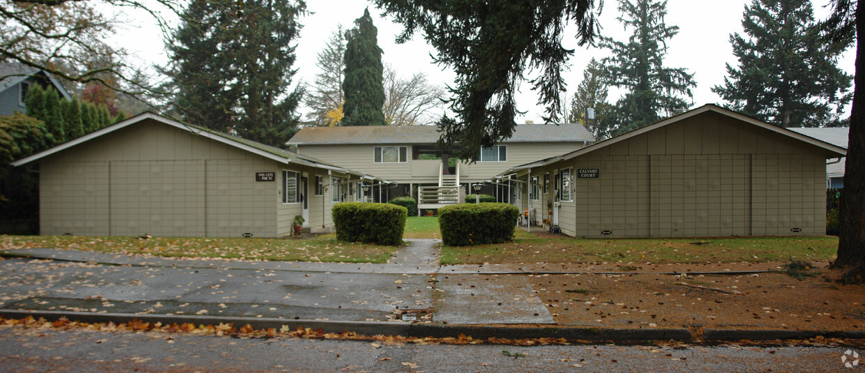 Foto principal - Calvary Court Apartments