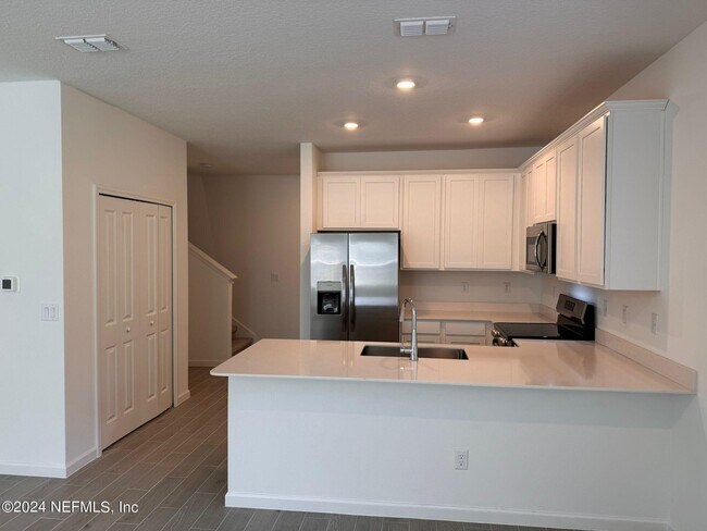 Building Photo - 318 Belfort Ct