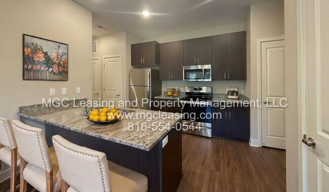 Foto del edificio - Your New Place Awaits-Plus Great Move In S...