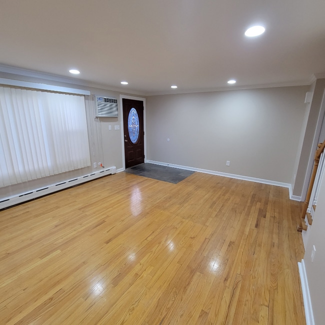 Foto del edificio - 50 Fairfield Ave