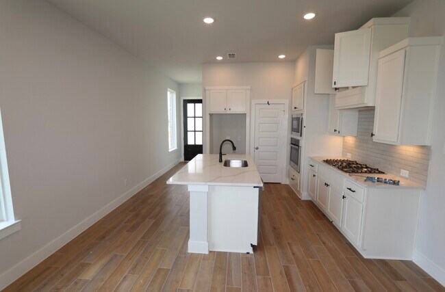Foto del edificio - 2423 Shallot Ln