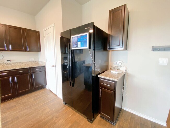 Foto del edificio - 15016 Upland Willow Rd
