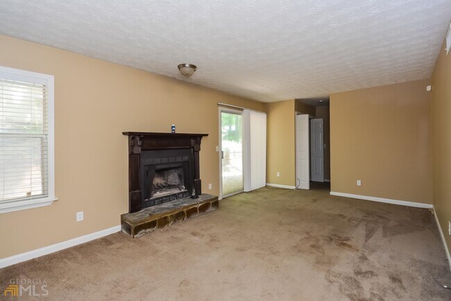 Building Photo - 3156 Pequea Dr