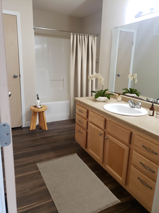 Building Photo - Campus Place Apartments