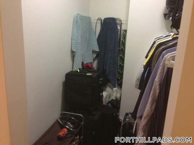 Building Photo - 8 Alvah Kittredge Park