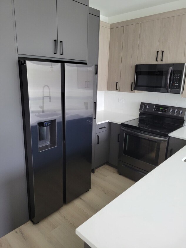 Foto principal - 6500 S Ingleside Ave