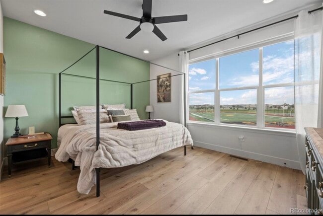 Foto del edificio - 2438 W 167th Ln