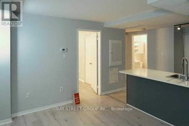 Building Photo - 98-42 PINERY Trl