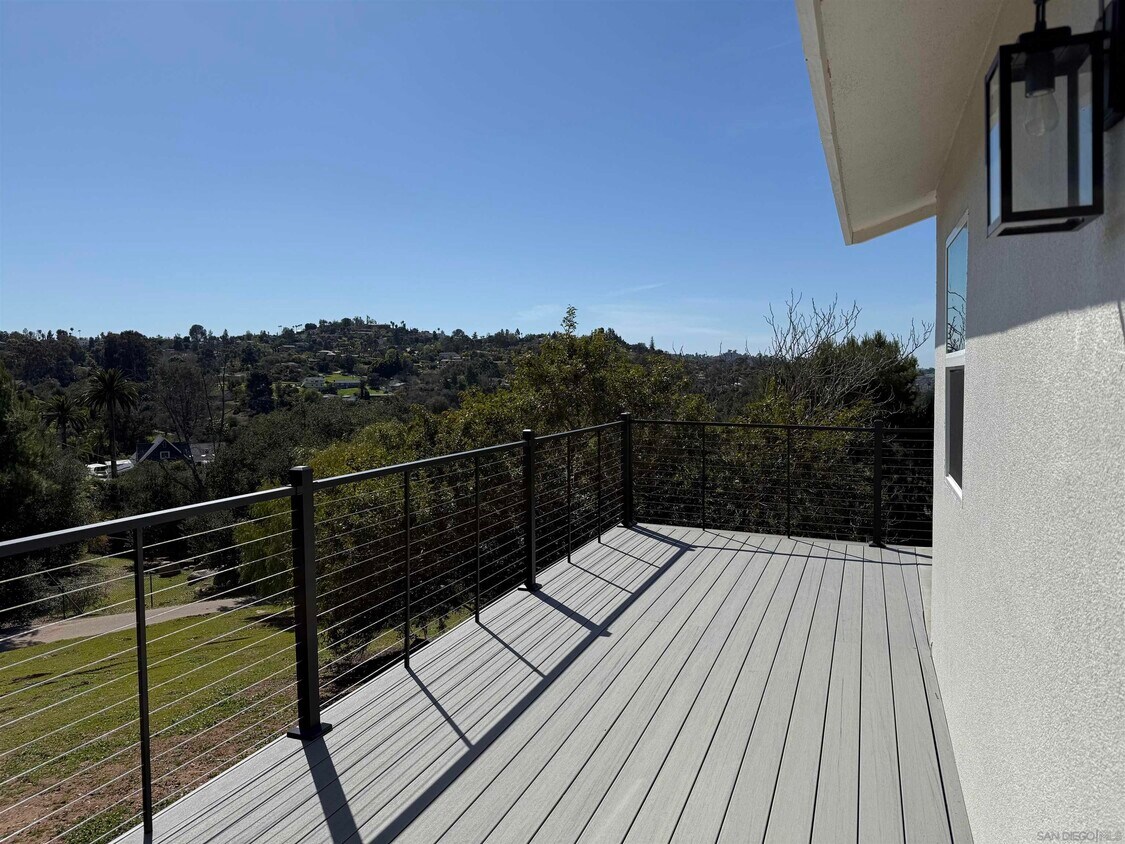 Foto principal - 1145 Merritt Ln