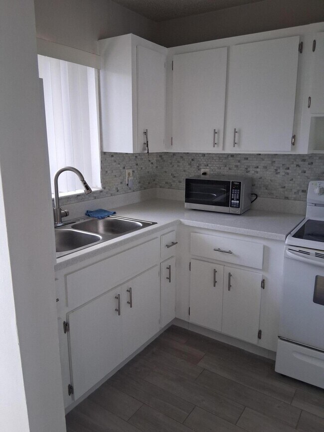 Foto del edificio - 2514 Taylor St