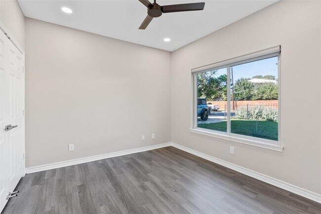 Foto del edificio - 1209 Casey St