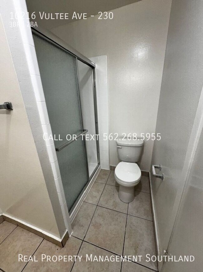 Foto del edificio - 10216 Vultee Ave