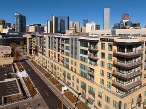Building Photo - The Finch