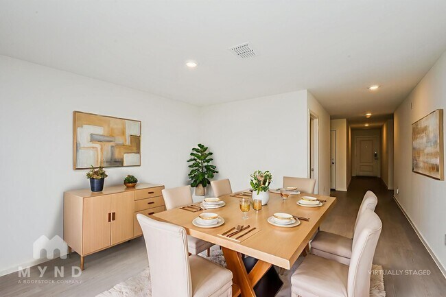 Foto del edificio - 2724 Mistwood Dr