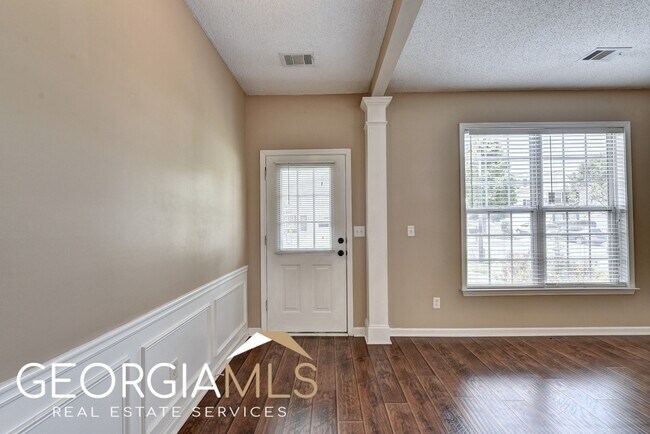 Building Photo - 125 Lembeth Ct