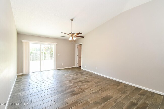 Building Photo - 6389 Rolling Tree Street