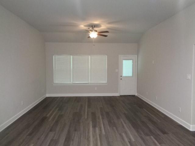 Building Photo - 402 Cherokee Dr