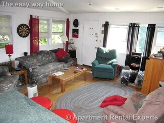 Building Photo - 2572 Massachusetts Ave