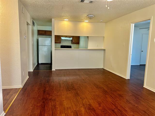 Foto del edificio - 409 Crestline Dr