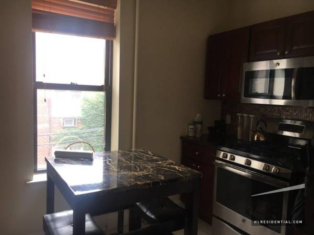 Foto del edificio - 2814 42nd St