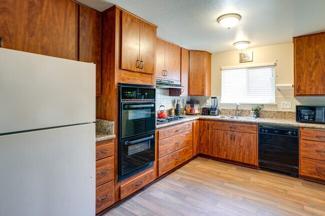 Foto del edificio - 542 Sheridan St