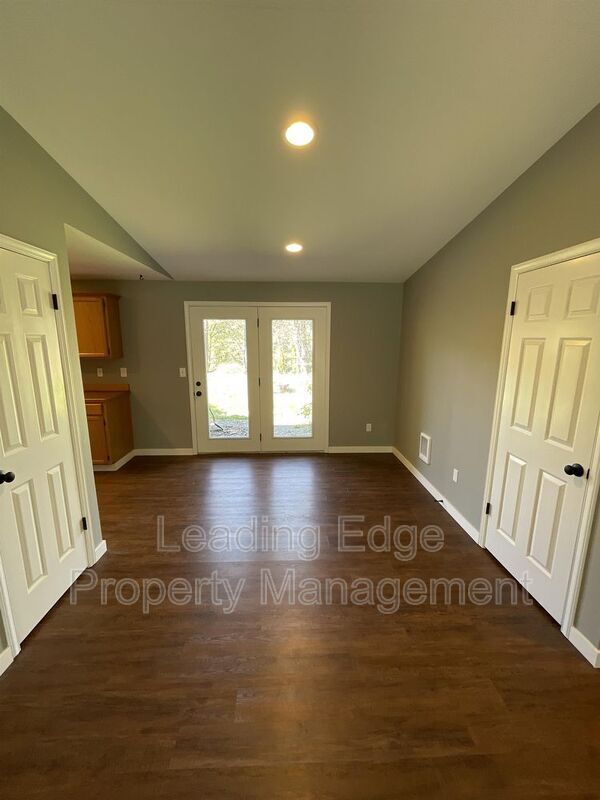 Foto del edificio - 10236 42nd Ave NE