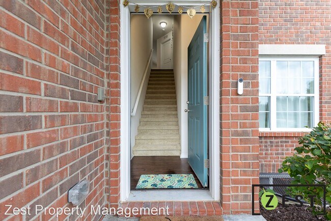 Foto del edificio - 3 br, 2 bath House - 1248 Orchid Cir #14
