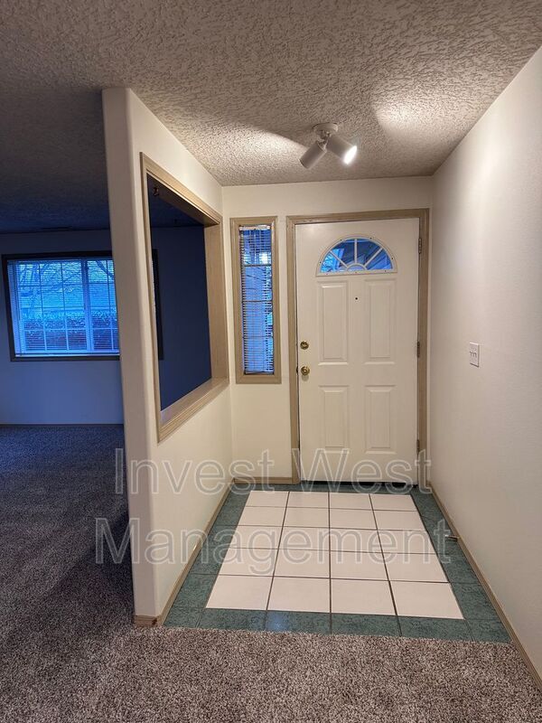 Foto del edificio - 16203 NE 8th St