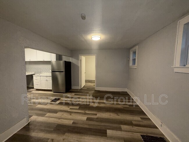 Foto del edificio - 4280 7th St