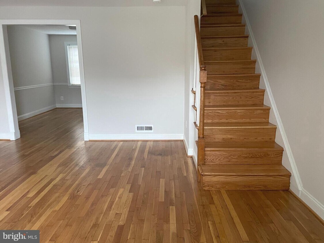 1917 Barry Rd, Dundalk, MD 21222 Townhome Rentals in Dundalk MD