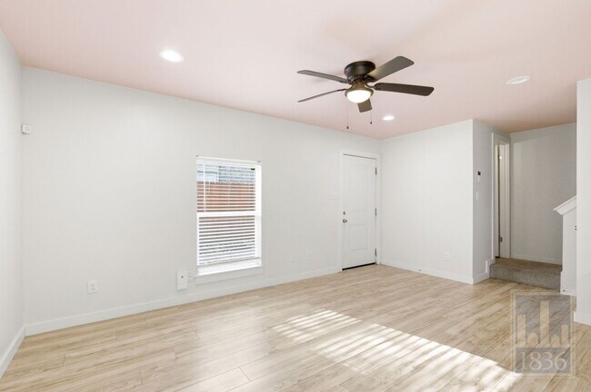 Foto del edificio - 1308 Southport Dr