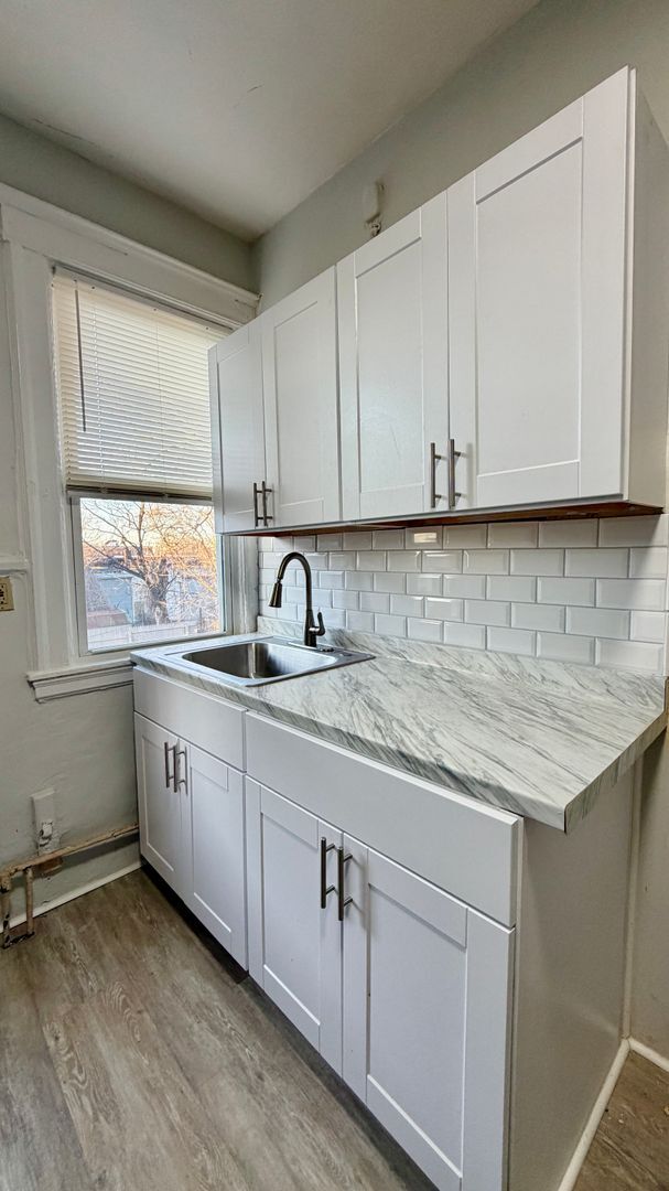 Photo - 251 S 5th Ave Apartment